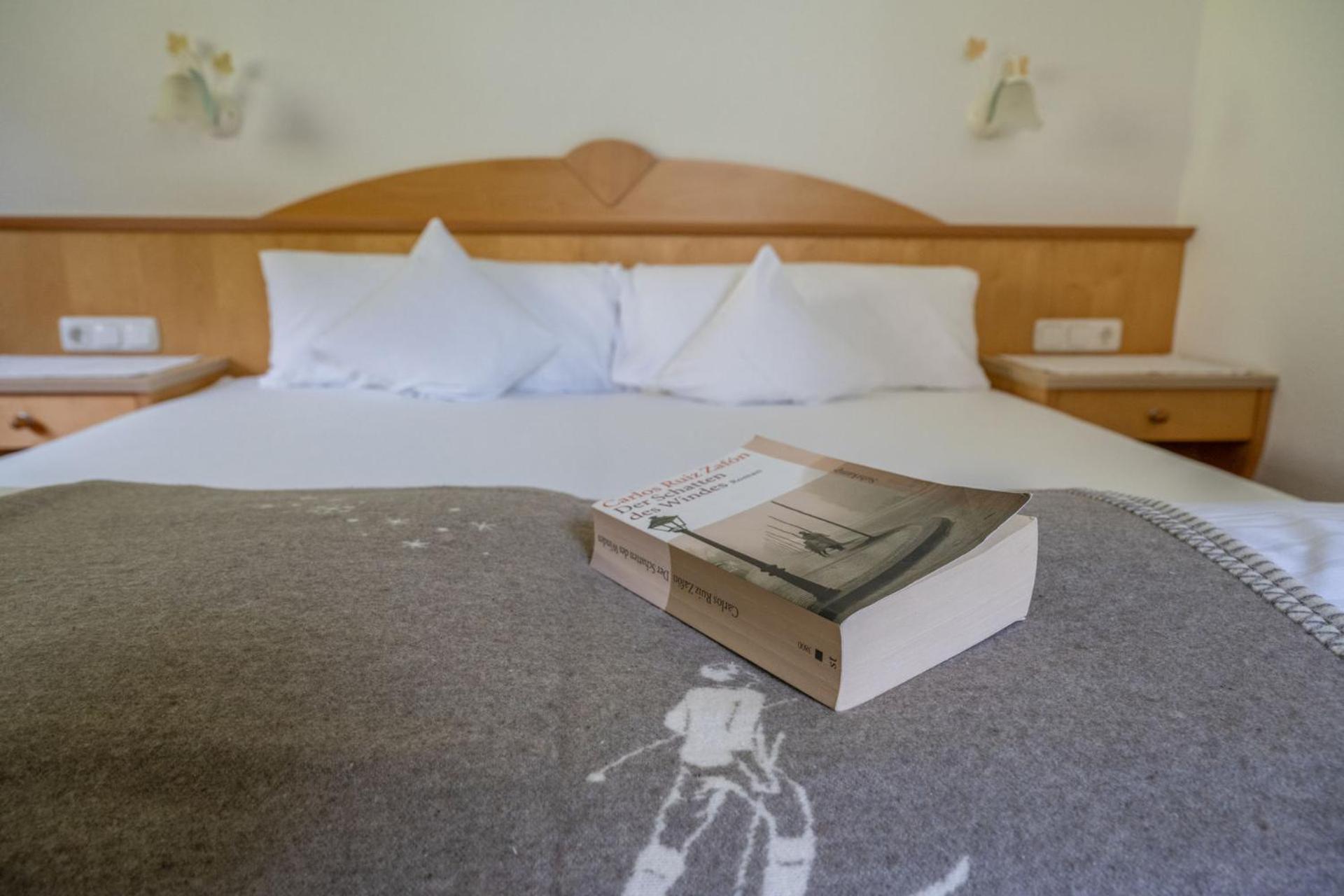 Haus Waldhof Hotel อิสชเกิล ภายนอก รูปภาพ
